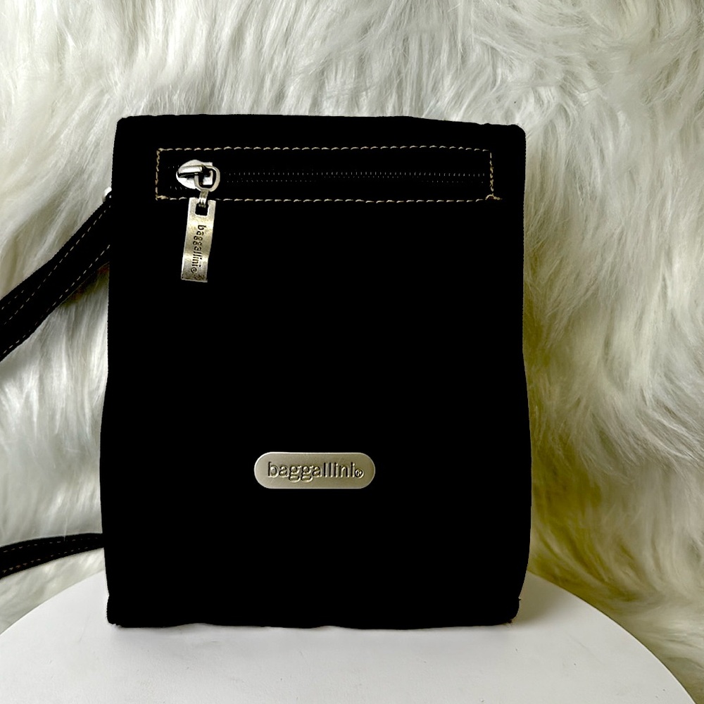 Baggallini crossbody bag black
